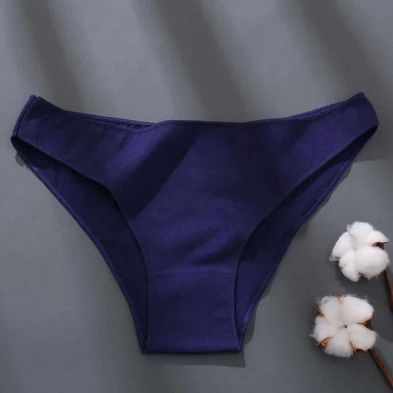 FINETOO M-2XL Cotton Panties for Women Sexy Low Waist Briefs Female Breathable Underwear Girl Intimates Lingerie Solid Color New