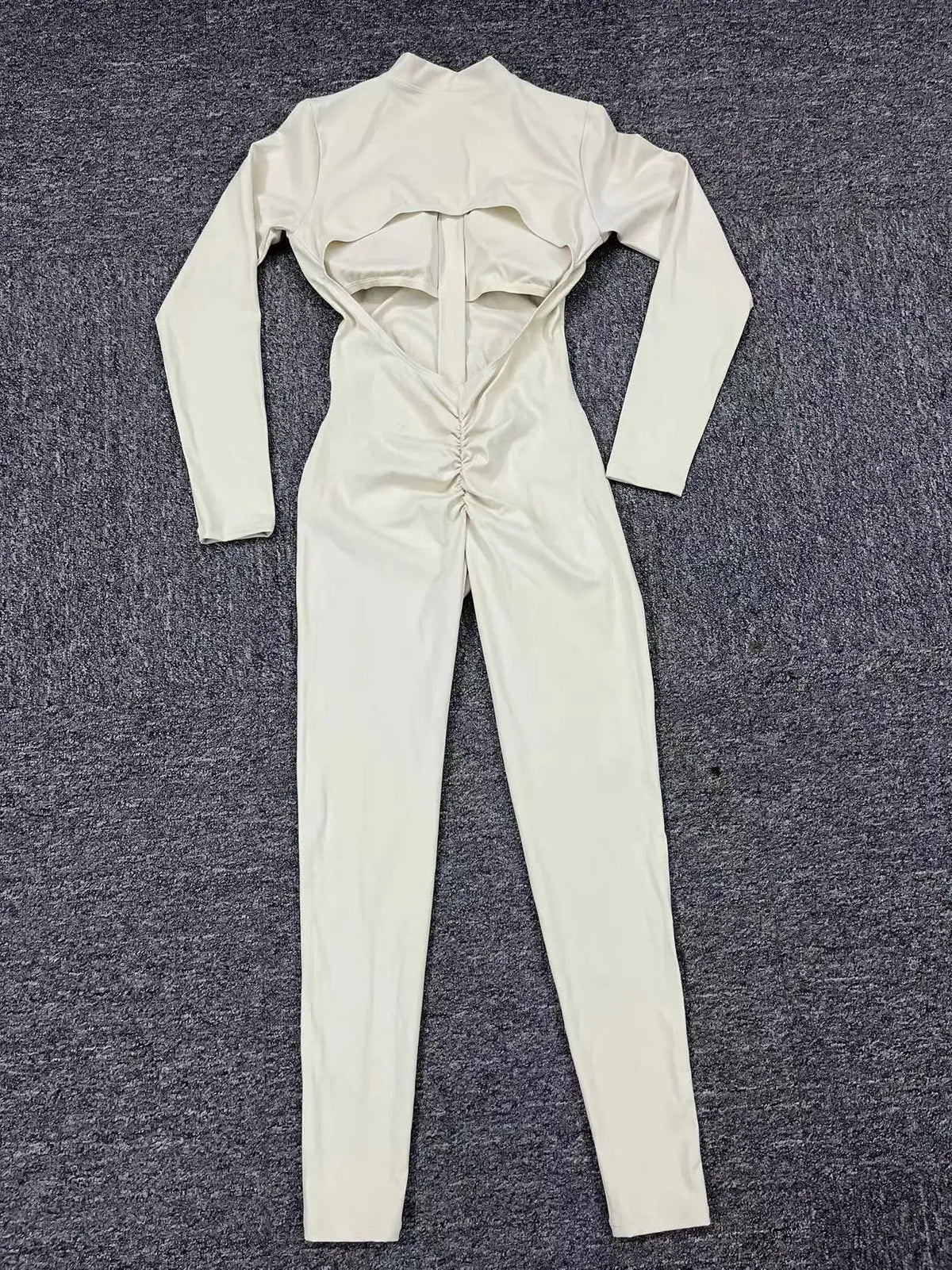 Hearuisavy Summer V Back Sports Jumpsuit Yoga Clothes Rompers Women Long Sleeveles Workout Bodysuits Backless One-piece Suit