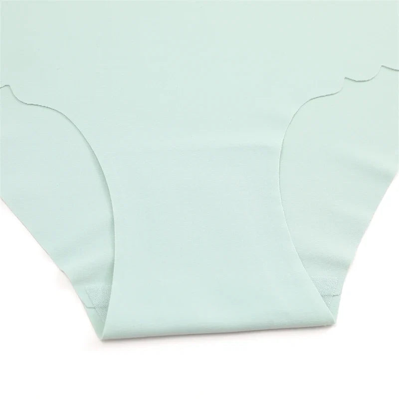 Seamless Women Briefs S-XXL Wave Edge V-shaped Underwear Panties Ice Silk Underwear For Women Low Waist Briefs One Piece Panty