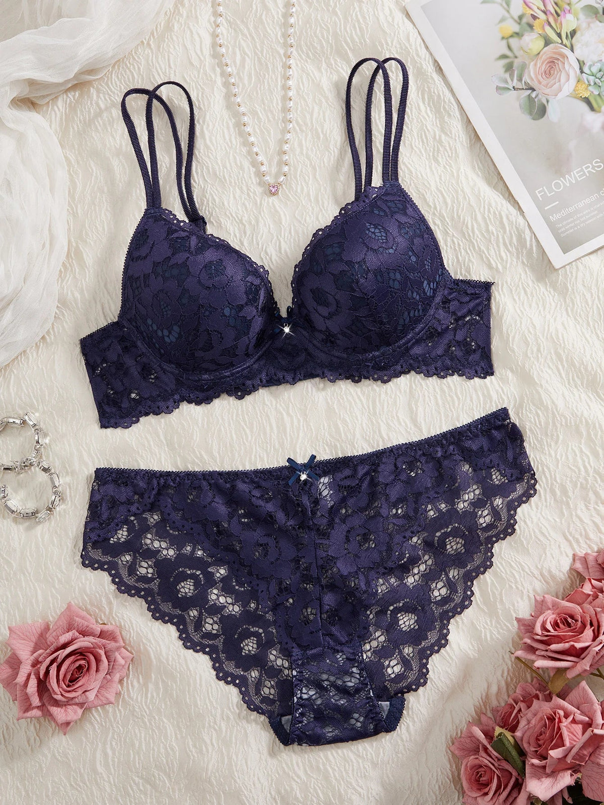 6-Piece Set Women's Bra and Panties Set Sexy Patterned Lace Patchwork No Lining Comfortable Fitting Women's Push-Up Bra Women's Underwear Set