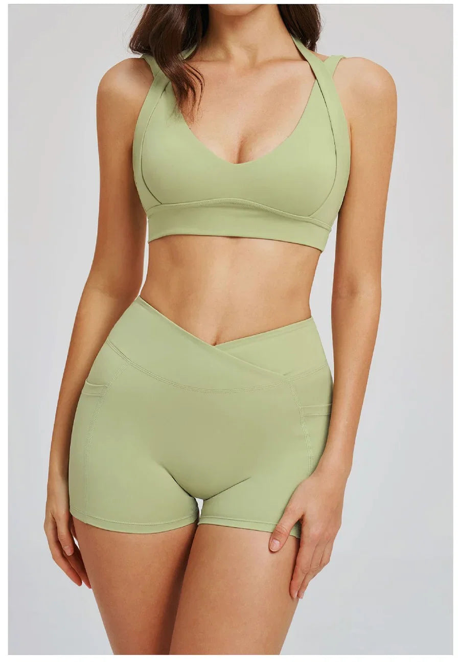 Women' Sports High Waist Shorts Set Fitness Cycling Elastic Sports Pants Yoga Bra Set Gym Sportswear Workout Set Athletic