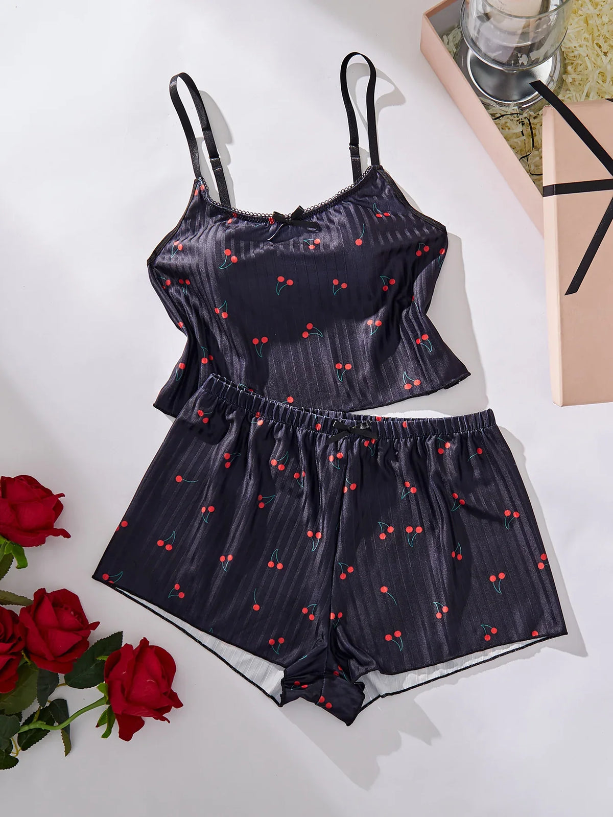 Ladies Sleepwear Set Strap Top And Short Pants Home Clothes Comfortable Soft Material Women's Nightgown Outfit