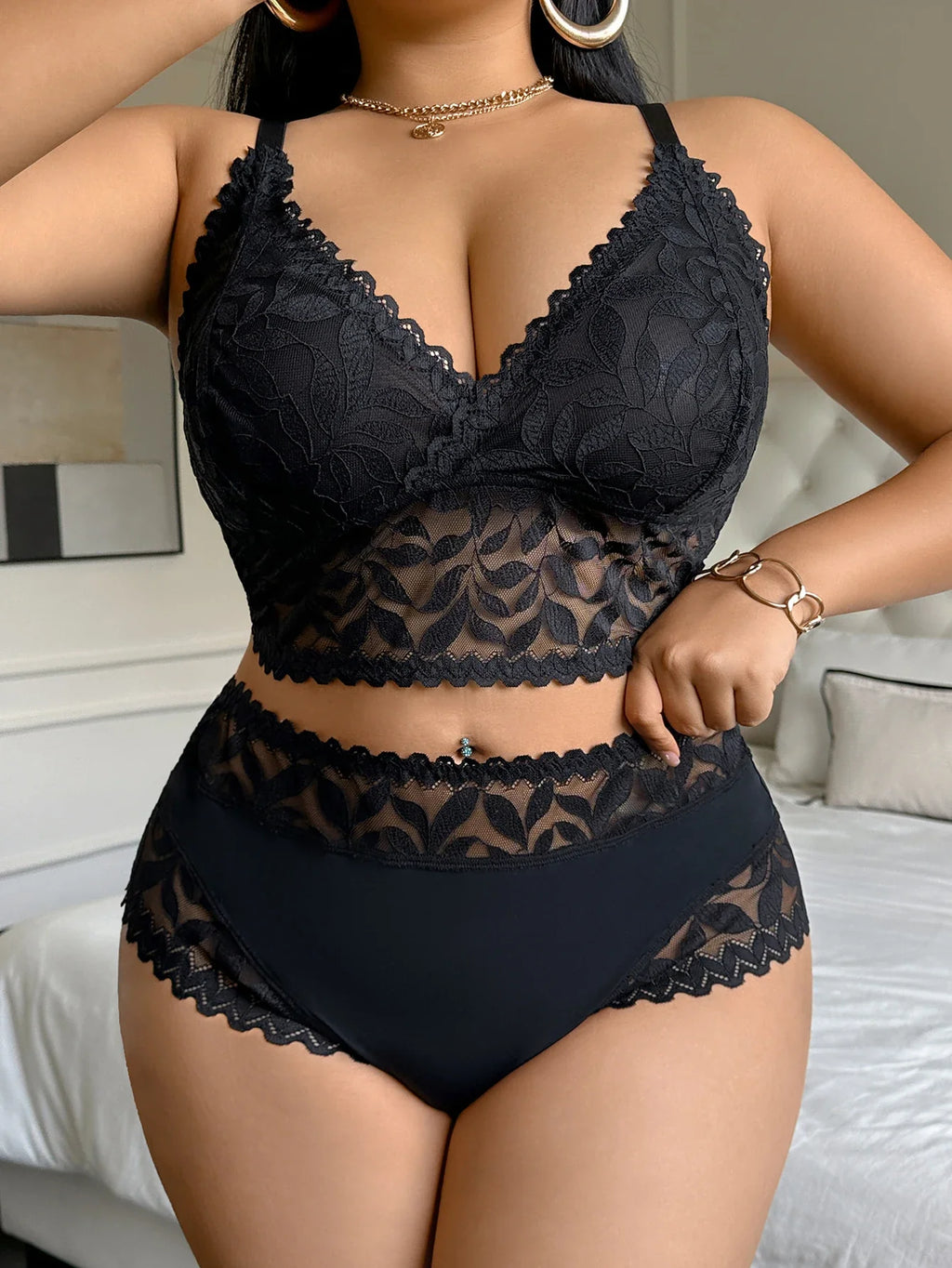 Plus Size Lace Women's Sexy Lingerie Set Soft Wireless Unlined Bra Mesh Spliced Breathable Panties Floral Lace Bra Set