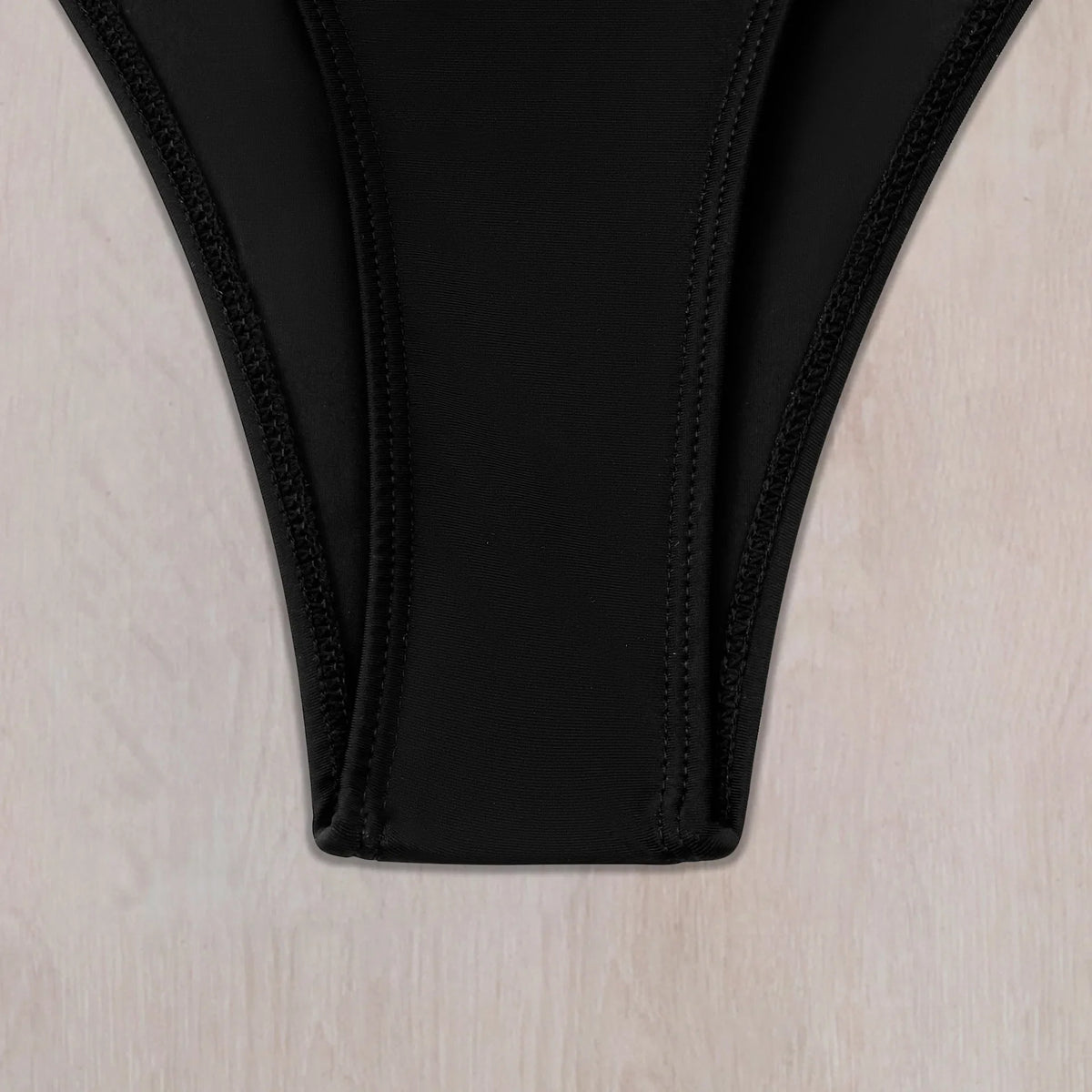 Sexy Black White Patchwork Underwire Swimsuit 2024 Women V Wire Push Up Tummy Control One Piece Swimwear Bathing Suit Bikini