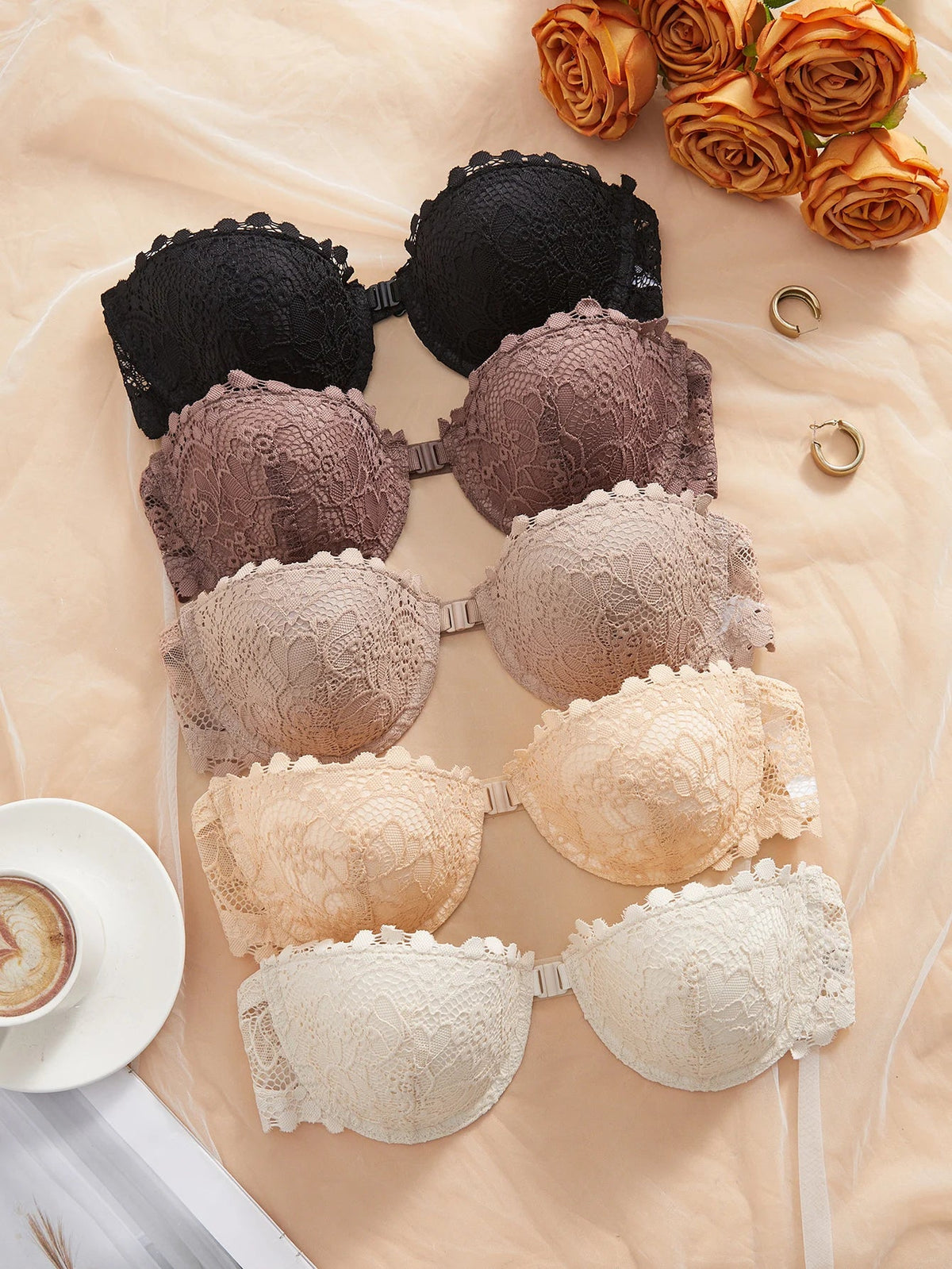 3Pcs Thin Cup Strapless Women's Sexy Bras Lace Trim Patchwork Pattern Front Clasp Push up Bra Comfortable Half-Cup Women's Bra
