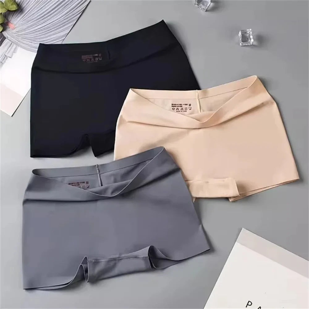 2pcs Seamless Women Boxers Underwear Ice Silk Shorts Solid Color Ladies Soft Boyshorts Plus Size M/L/XL