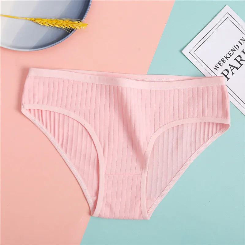 FINETOO Women Cotton Briefs Panties Female Sexy Low Waist Underwear M-XL Breathable Panty Girls Comfortable Intimates Lingerie