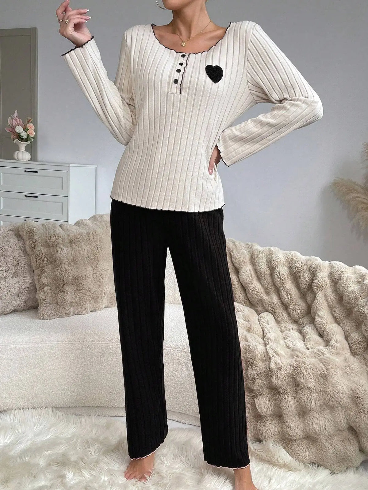 Women Autumn Winter Sleepwear Casual Long Sleeve Heart Printd Tops and Long Trousers Pajamas Set Homewear Loungewear